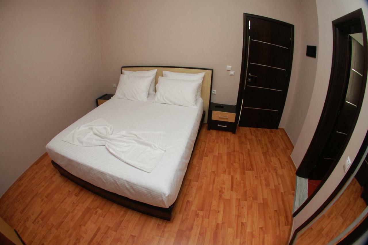Hotel Ramo Saranda מראה חיצוני תמונה