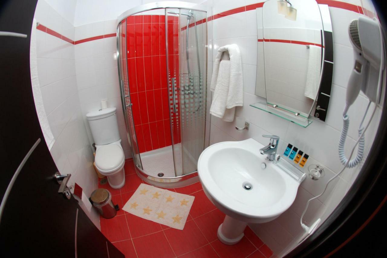 Hotel Ramo Saranda מראה חיצוני תמונה