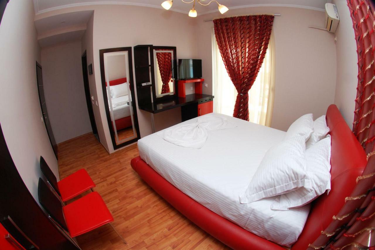 Hotel Ramo Saranda מראה חיצוני תמונה